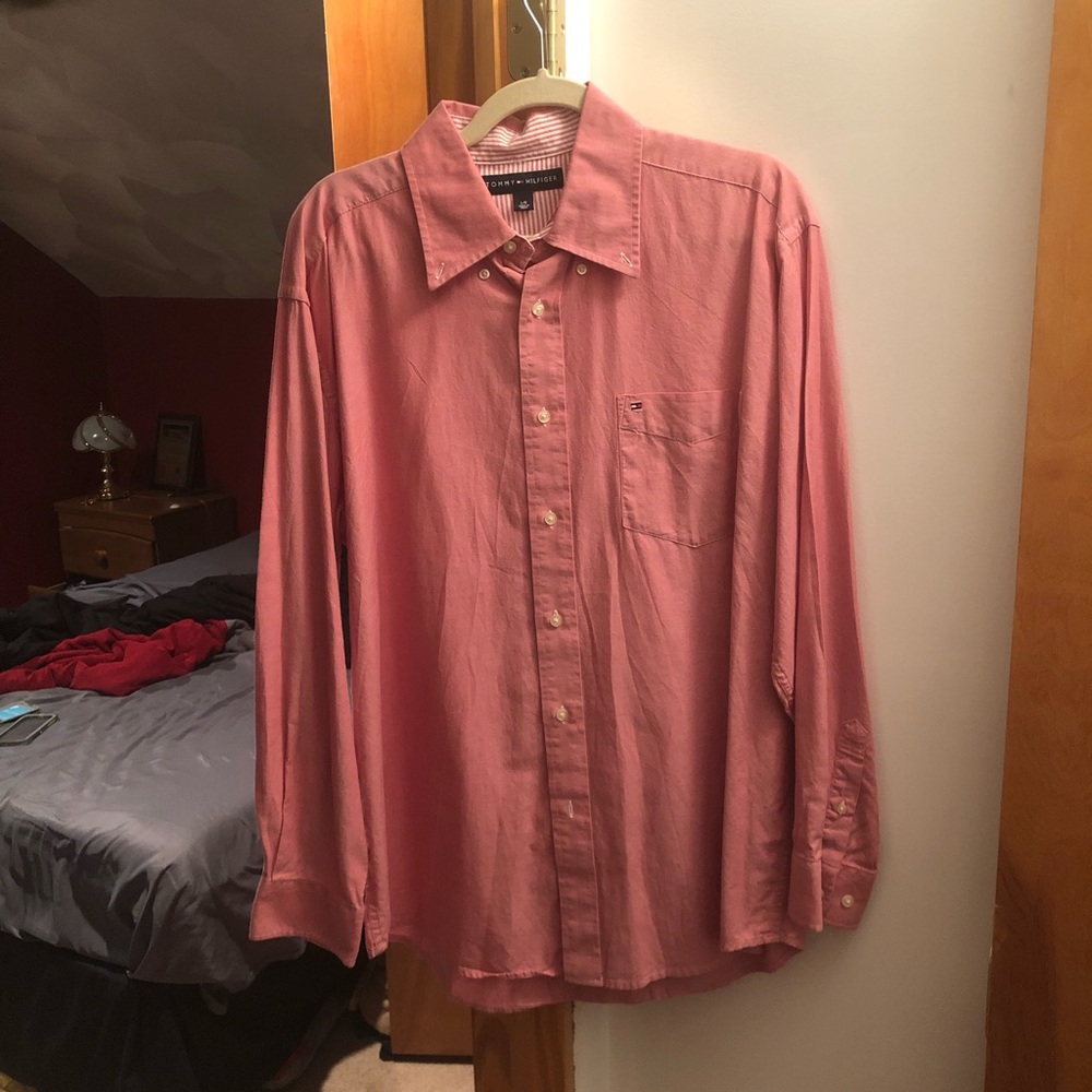 Tommy Hilfiger Men’s Salmon Button Down
